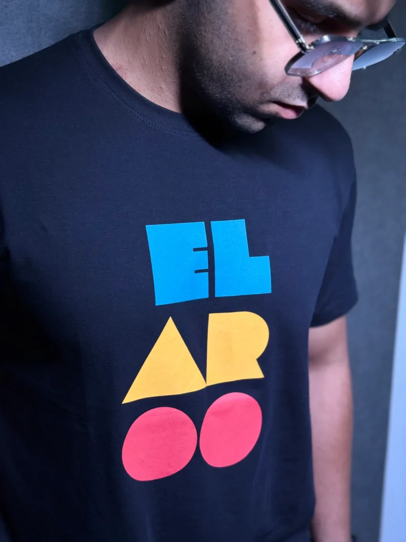 The Elaroo Classic Black Tee - Image 3